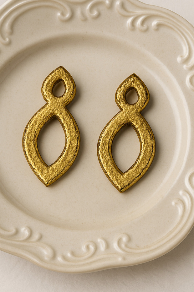 Radiance -Handmade Polymer Clay Gold Color Design Earrings | Lightweight and Durable Bijoux Earring Model