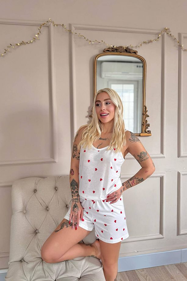 Kırmızı Kalp Desenli İp Askılı Şortlu Kadın Pijama Takımı - 5