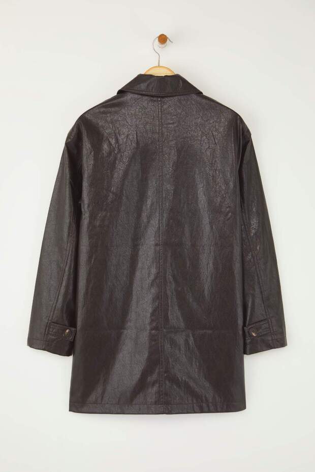Wardrobe Essentials Koyu Kahverengi Suni Deri Oversize Midi Trençkot TWOAW26TR00009 - 7