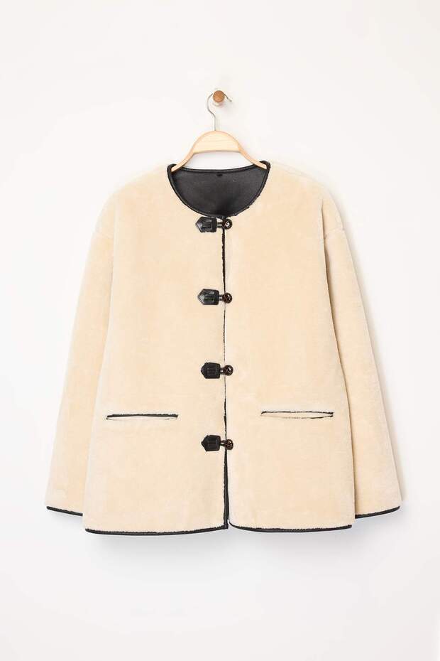 Ecru Oversize Mold plüss nagy méretű kabát kabátok TWOAW26AW00001 - 5