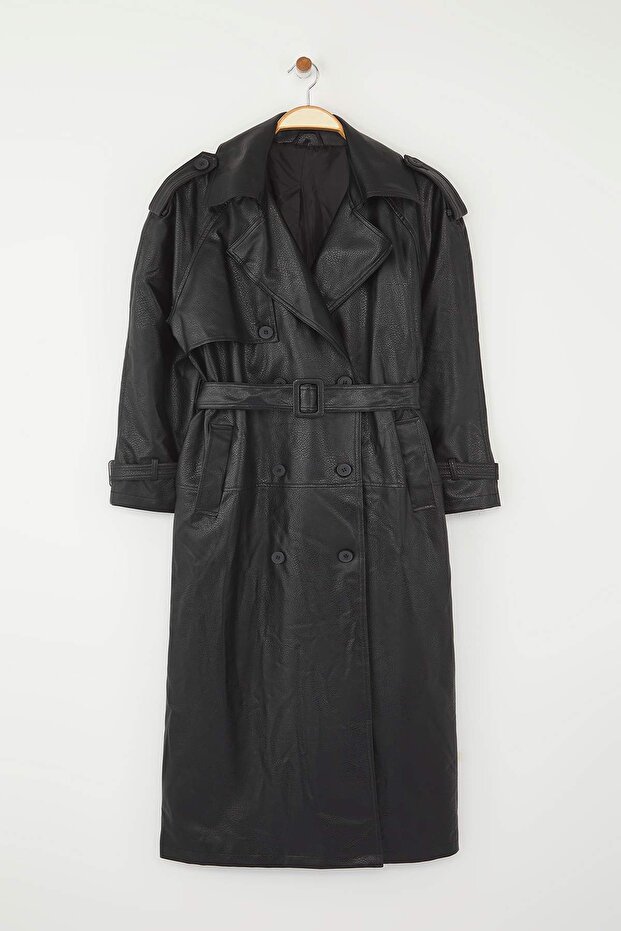 Siyah Regular Fit Maxi Boy Suni Deri Büyük Beden Trençkot TBBAW25BM00000 - 6