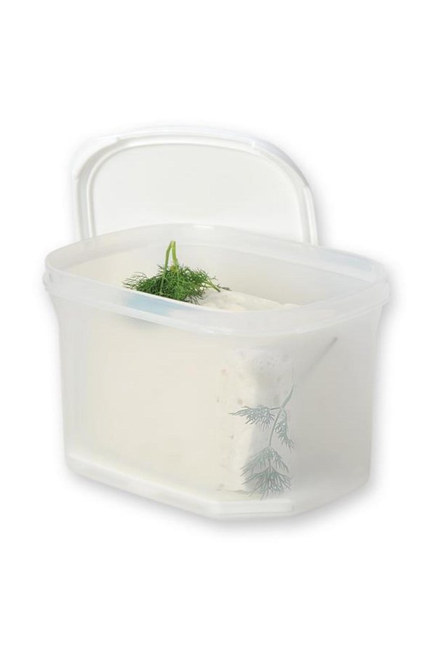 Moon Star Cheese Storage Container with Strainer, Airtight, 1.8 Liters Mid-201