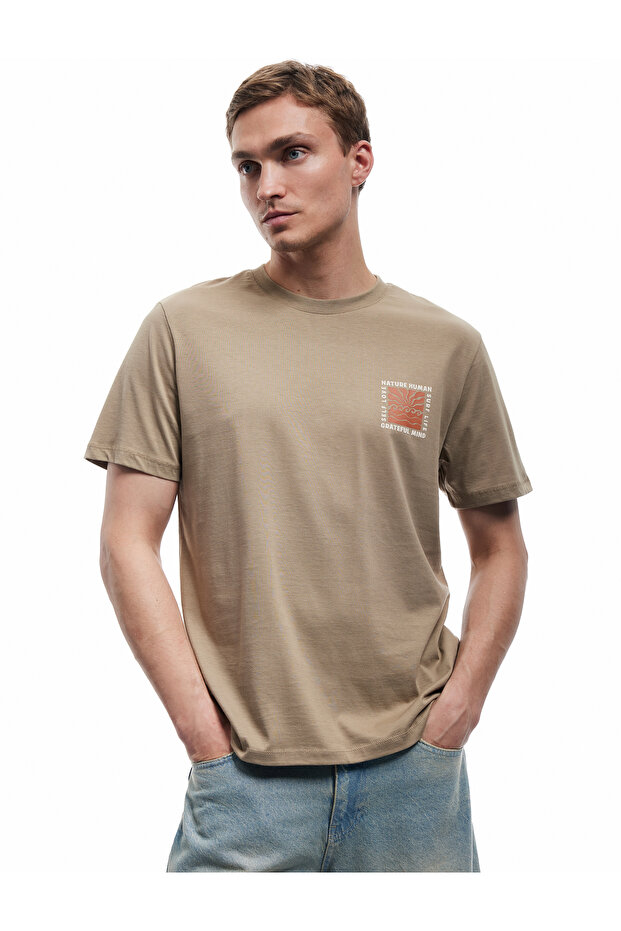 Short Sleeve Crew Neck Regular Fit Cotton Back Printed T-Shirt