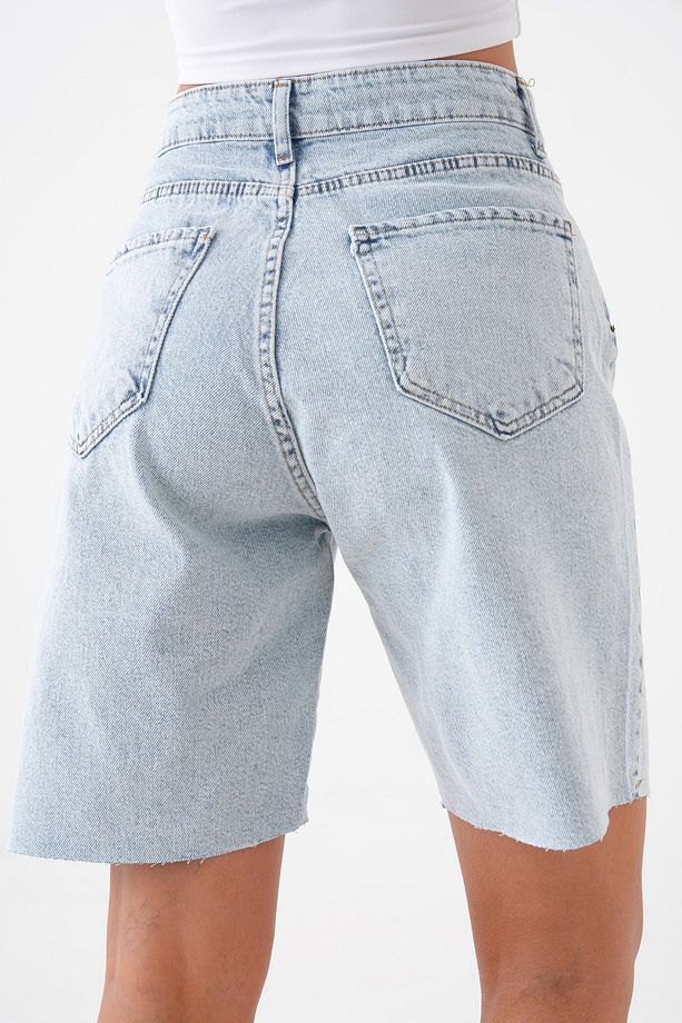 Kadın Mavi Yüksek Bel Diz Üstü Kot Şort Rahat Kalıp Denim Şort 70367 - 3