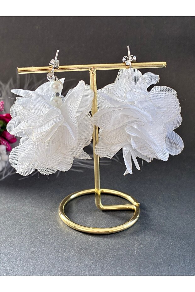 Tarnish Free Flower Earrings Pair with Nickel Plated Material