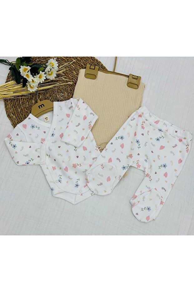 Newborn Baby Set of 3 with Printed Snap Fastener Badi, Bottom and Muslin Blanket