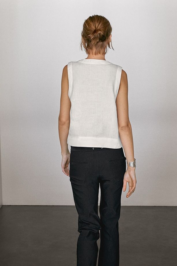 Blouse with seam detail, 100% linen - 3