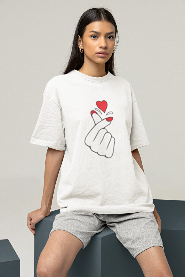 Korean Finger Heart Printed Women's Circle Neck Cotton Oversize Short Sleeve T-Shirt