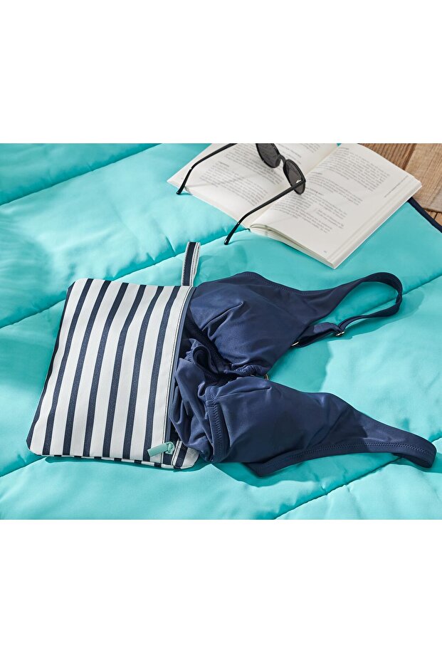 حقيبة البضائع الرطبة - 1