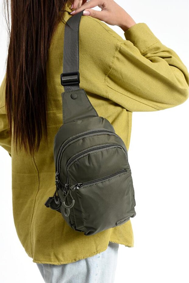 Body Bag Chest Bag Parachute Fabric Multi-Pocket Bady Bag Backpack Lightweight Rainproof Fabric
