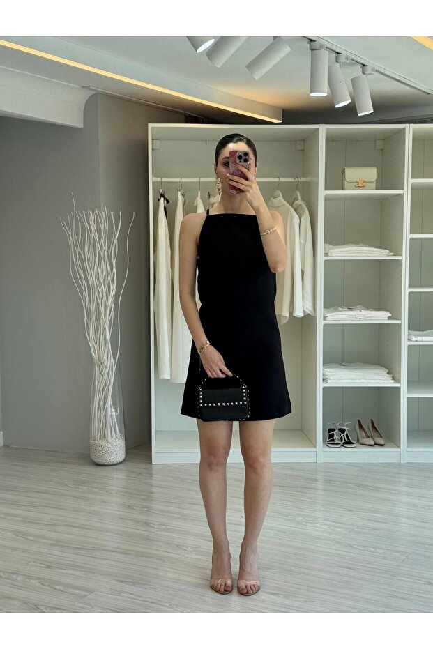 Kısa Elbise - 2
