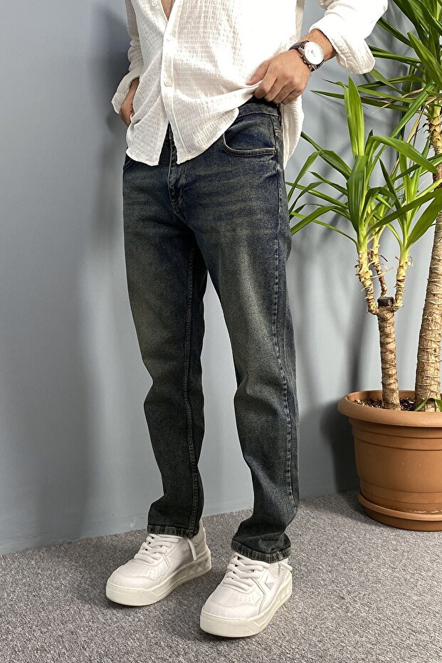 Navy Blue Vintage Narrow Leg Jeans