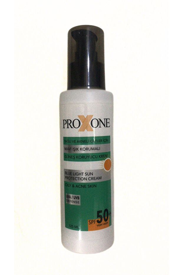 50+ Spf Sunscreen with Blue Light Protection for Oily and Acne-Prone Skin