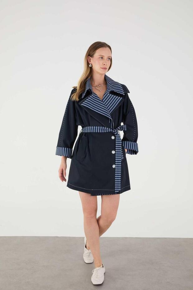 8032 TRENÇ LACi - 2