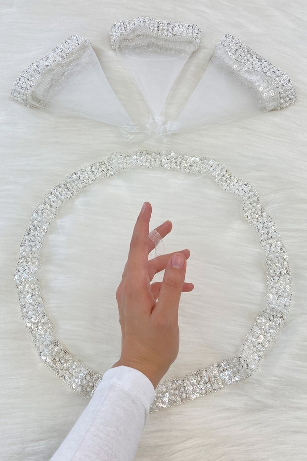 White Bride Groom Handkerchief, Pearl, Sequins and Glass Beads Embroidered, Wedding Henna Circumcision Promise Engagement Halay