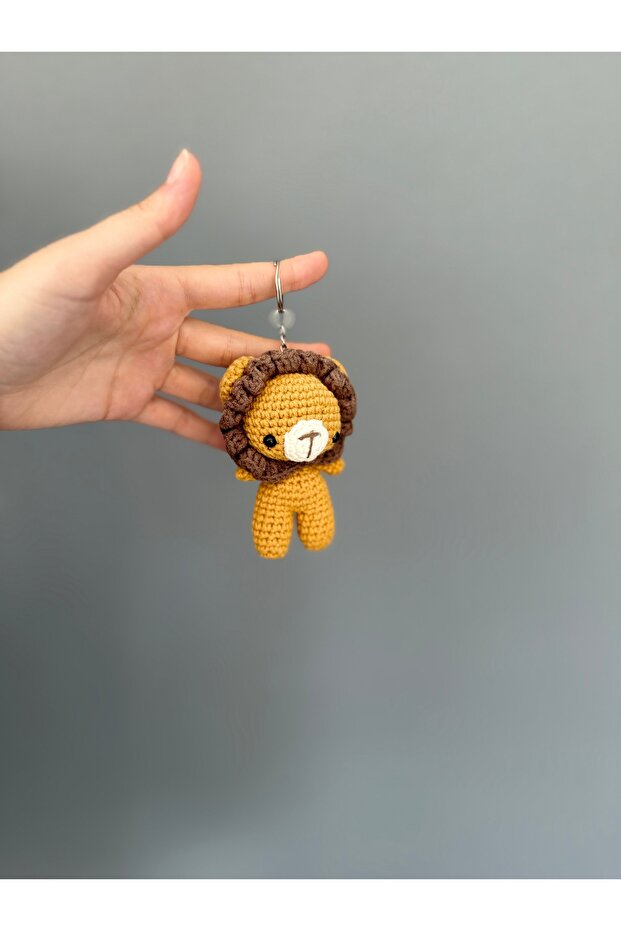 AMIGURUMI KEYCHAIN
