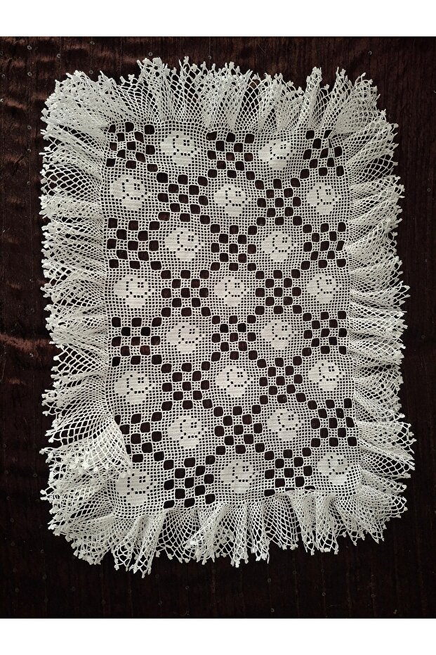 غطاء صينية مكشكش محبوك يدوياً مقاس 35×46 سم