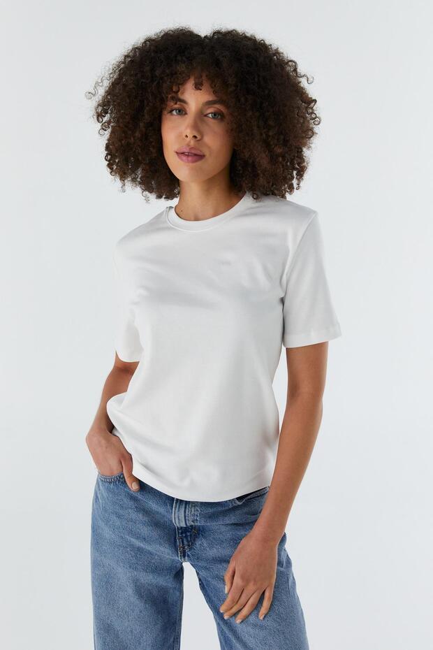 Regular Basic T-Shirt Ecru - 4