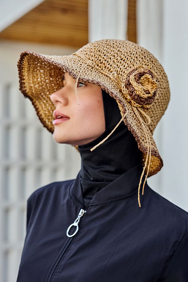 Çiçek Detaylı El Örgü Hasır Şapka RŞ-84 Camel - 1