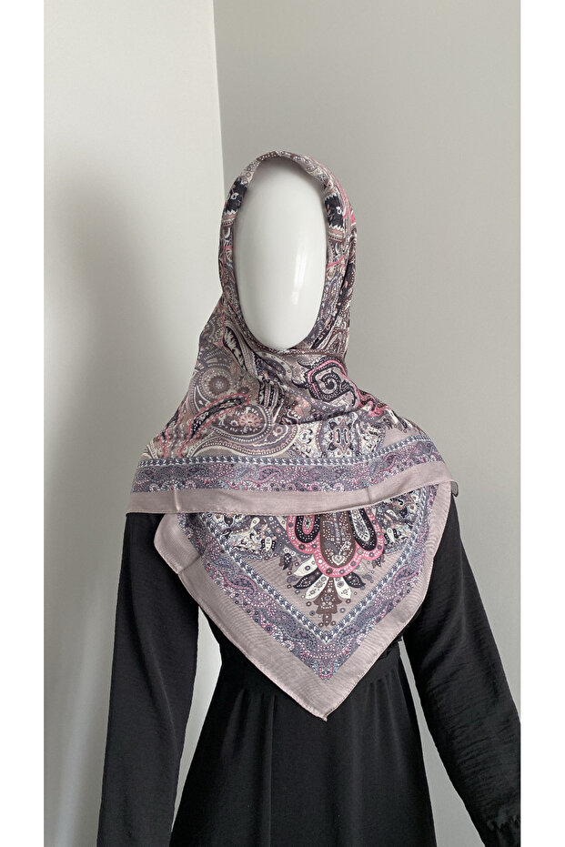 وشاح ناعم بنمط عرقي - 1