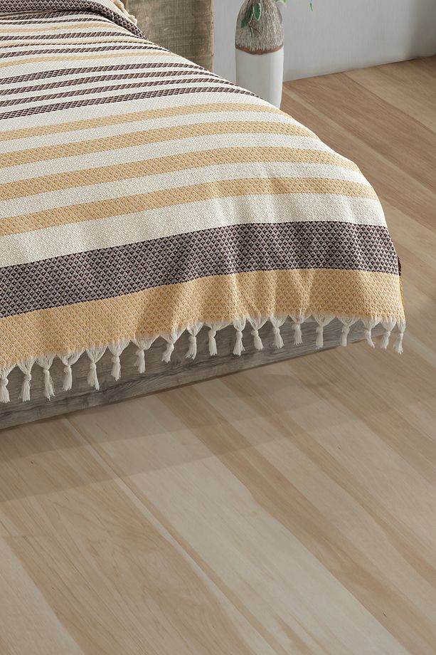 Çift Kişilik Natural Yatak Örtüsü Pike 210x240 - 3