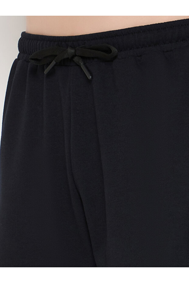 شورت استرخاء سادة برباط خصر مع جيوب - 6