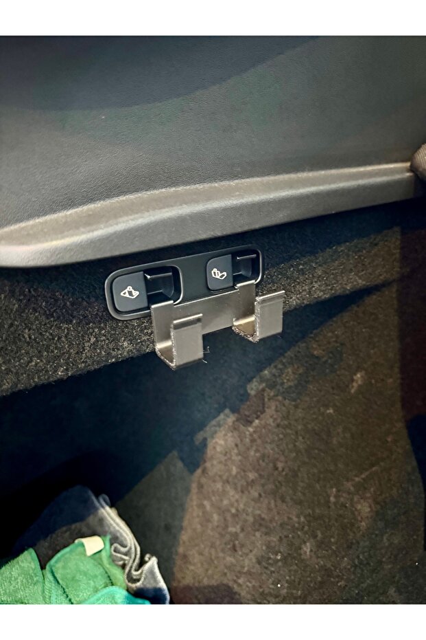 Tesla Model Y Bagaj Poşet Tutucu - 7