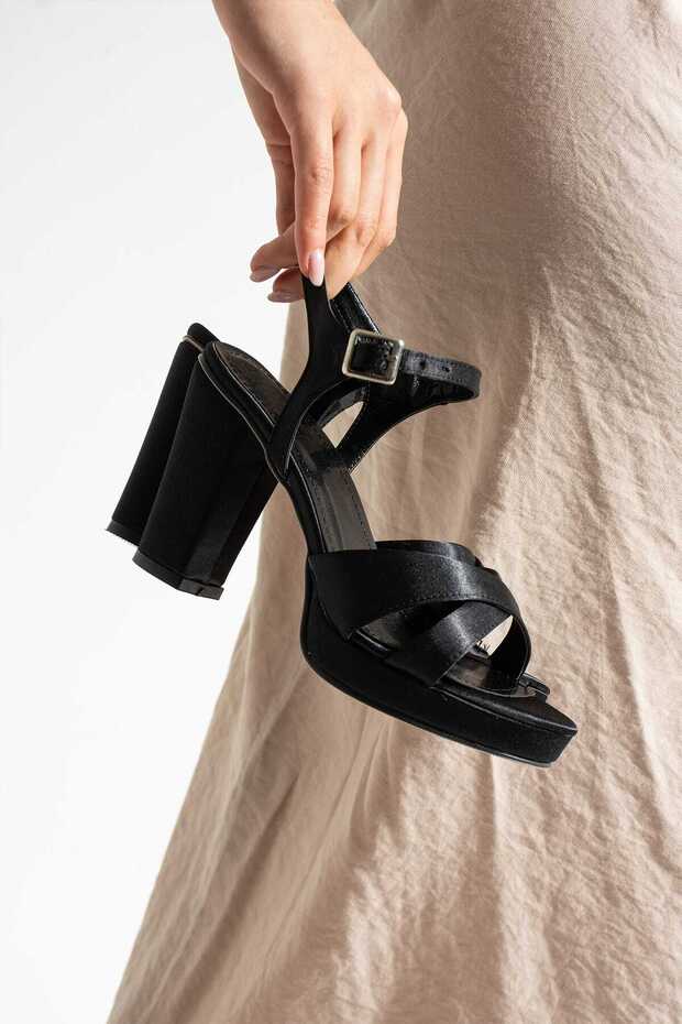 أحذية الكعب العالي للعروس - 2