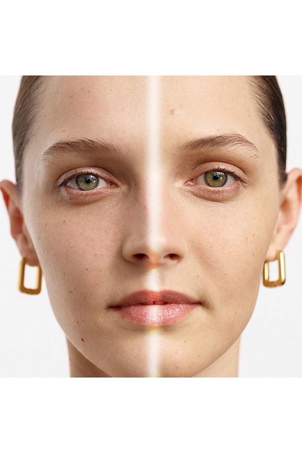Sun Sensitive Tinted Mattifying Fluid Spf50 Renkli Matlaştırıcı Güneş Koruyucu 30 ml - 5