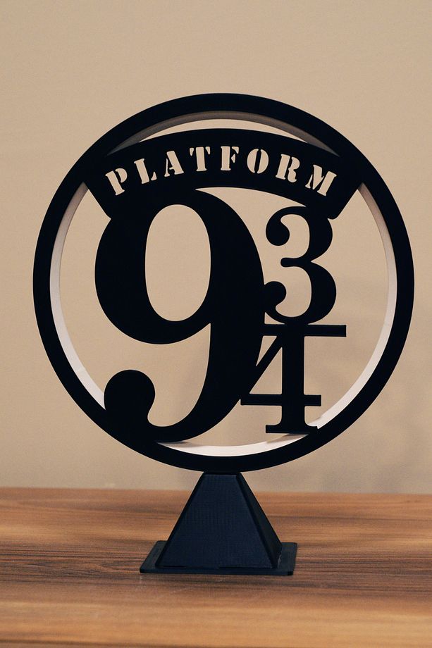Harry Potter Platform 9 3/4 Temalı LED Masa Lambası - 2