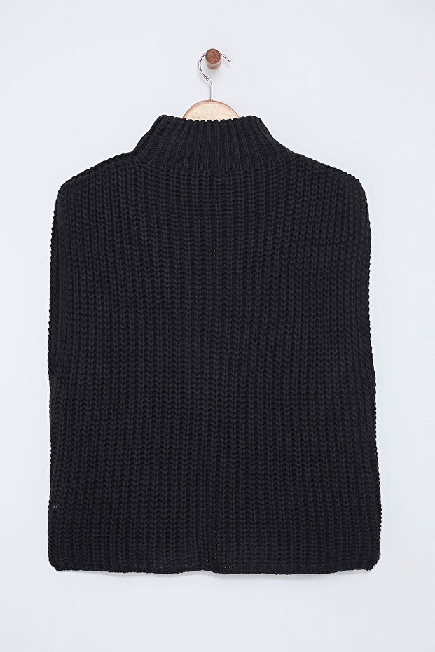 Antracytowy sweter z rozcięciem na stójce TWOAW25PA00000 - 7