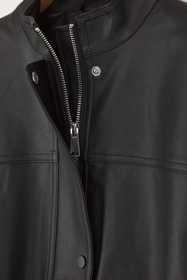 Siyah Oversize Kalıp Suni Deri İnce Ceket Mont TWOAW26MO00034 - 7