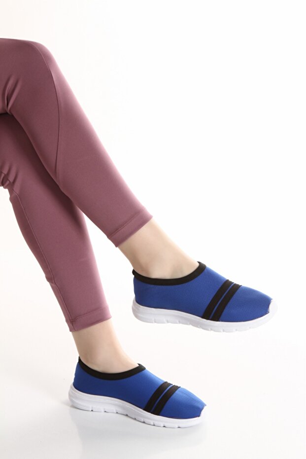 Eva Light Sole Multi-Purpose Flexible, Breathable, Quick-Drying Sea, Sports and Walking Shoes