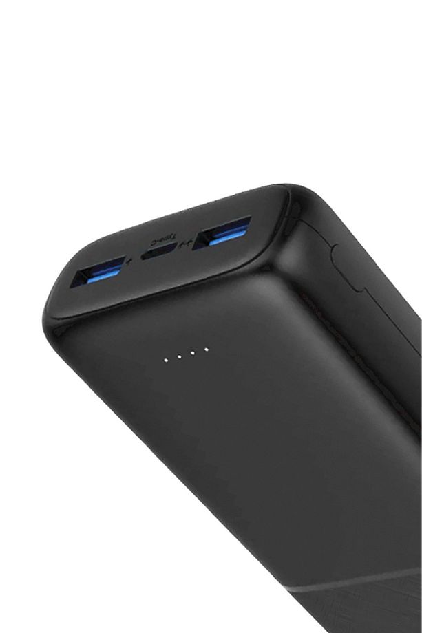 9005 Powerbank 10000mah / Type-c - Usb - Micro Usb Girişli / 22.5w Süper Hızlı Şarj - 8