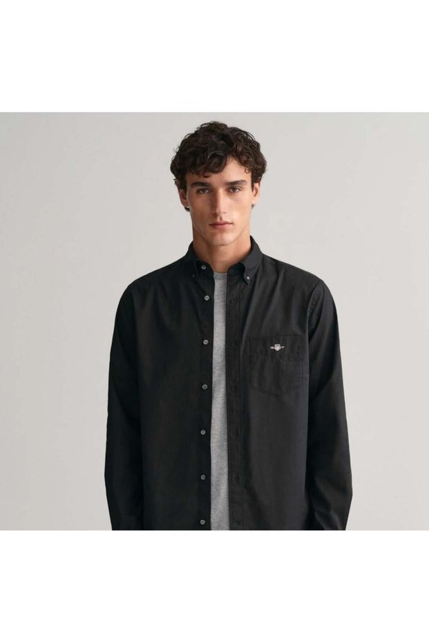 Men's Black Regular Fit Buttoned Collar Broadcloth Shirt
