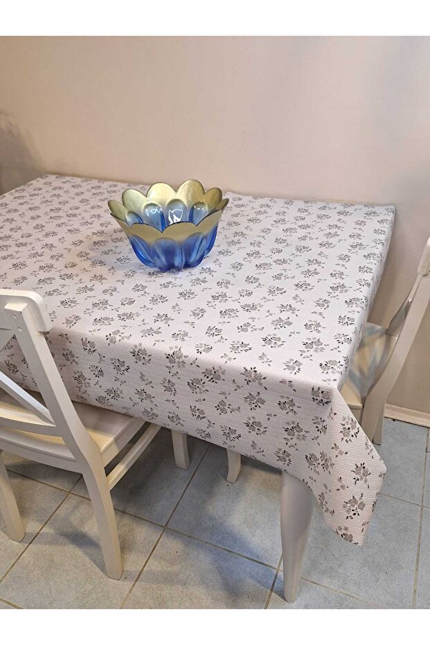 PVC ULNOB WITH NON-SLIP BASE - PATTERNED DELEABLE TABLE CLOTH - 3