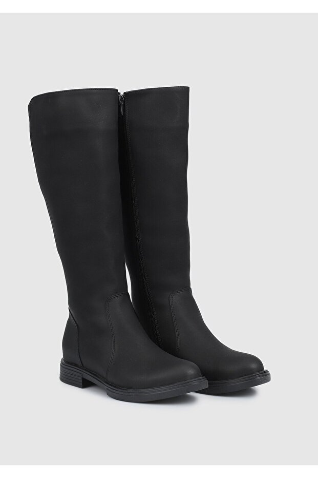 Siyah Kadın Bot - 2