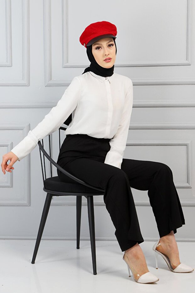 Slit Detailed Trousers Tsd220310 Black