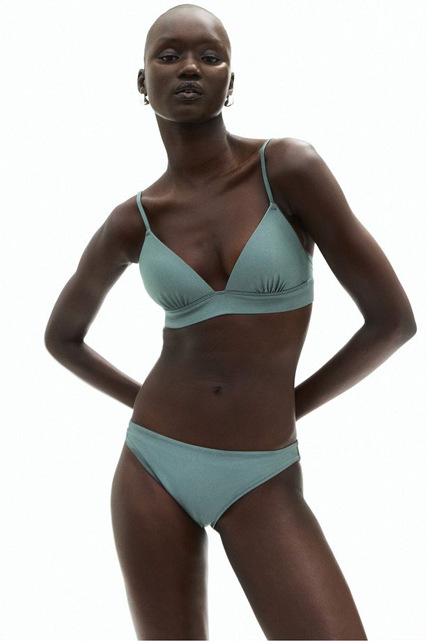 Bikini Altı - 1
