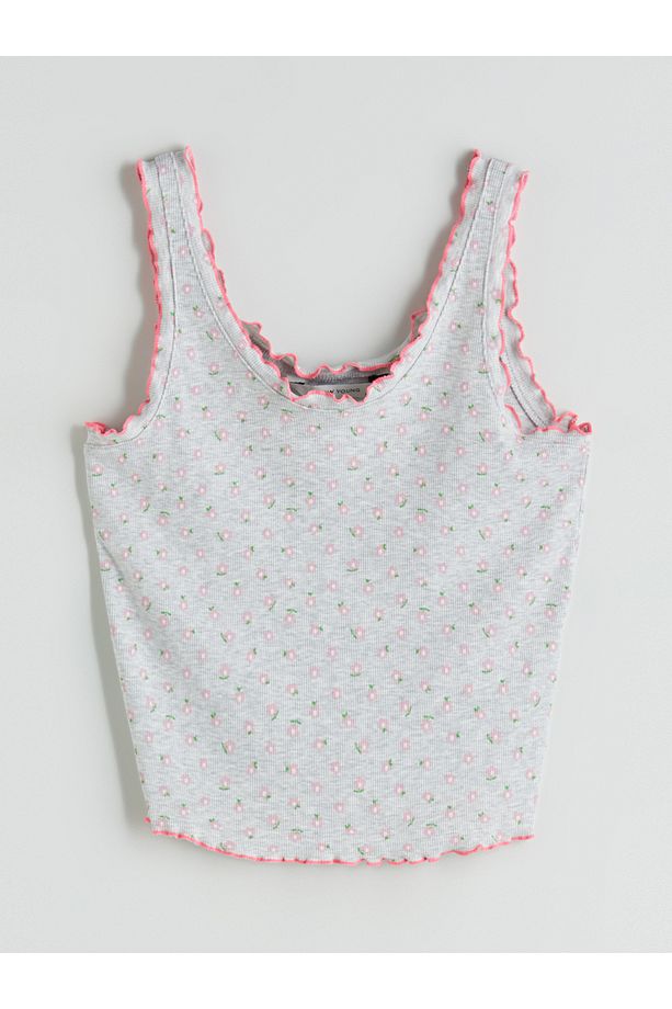 U Yaka Çiçekli Kadın Şortlu Pijama Takım - 2