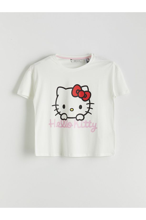 Hello Kitty Baskılı Kadın Şortlu Pijama Takımı - 6