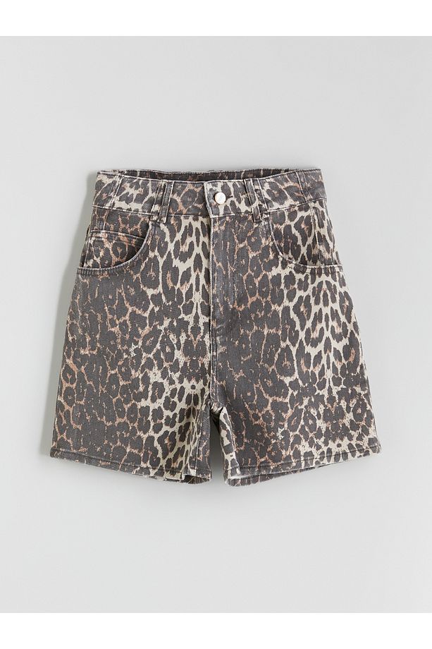 Leopar Desenli Kadın Jean Şort - 1