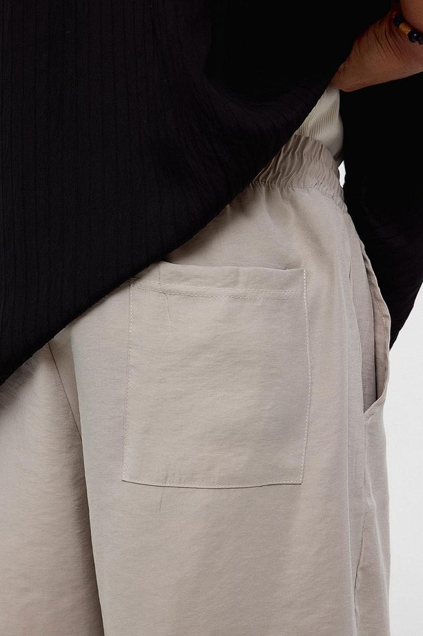 Oversize Modal Kumaş Bermuda Şort Bej - 6