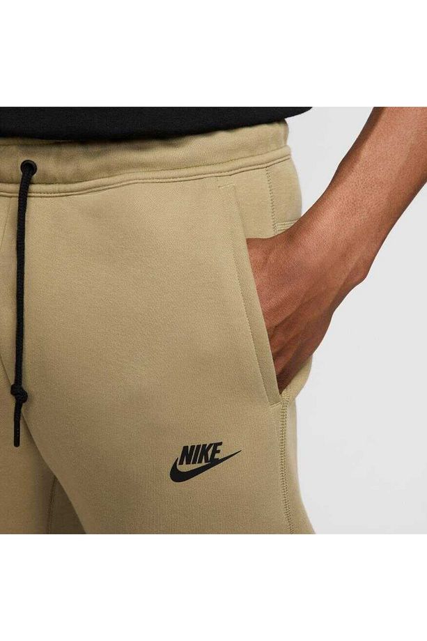 NİKE Tech Fleece Jogger FB8002-277 - 4