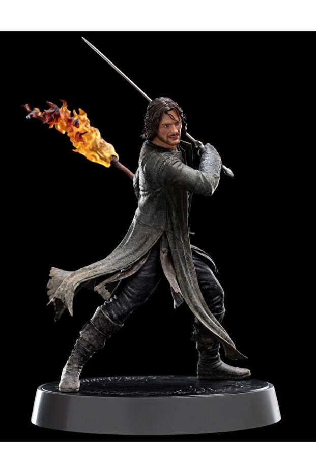 ARAGORN PVC STATUE - 3