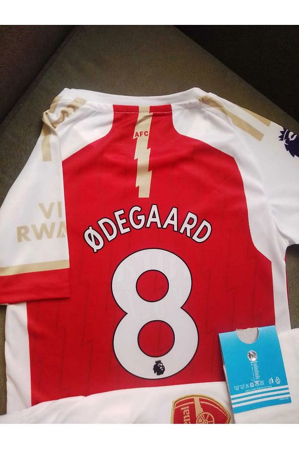 ODEGAARD ARSENAL KIRMIZI ÇOCUK FORMA ŞORT ÇORAP SETİ - 1
