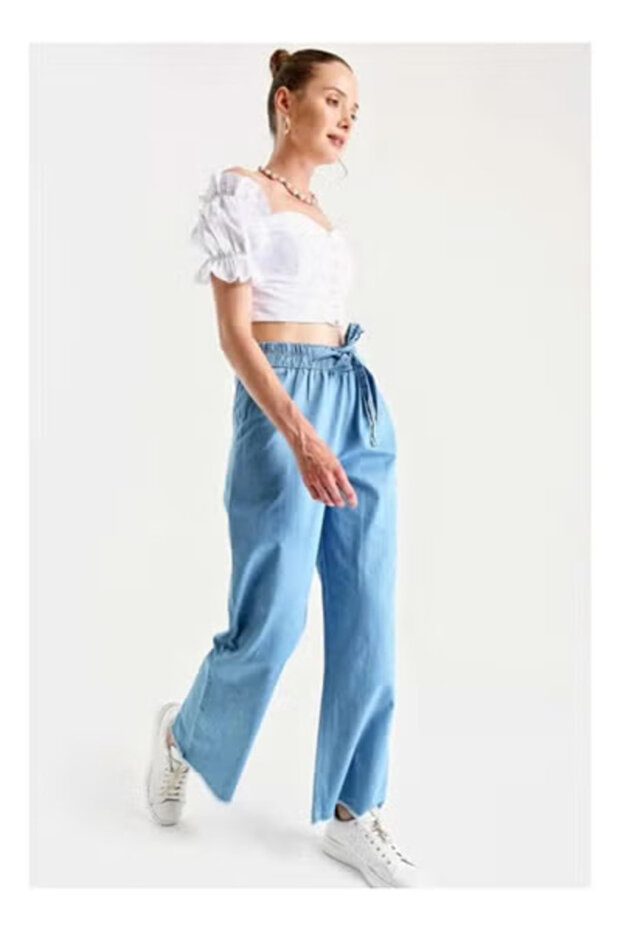 Blue Jeans With Elastic Waist