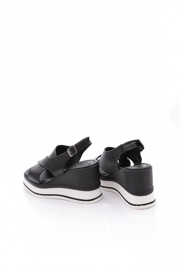722-24170 Kadin Mega Kalin Taban Sandalet - 3