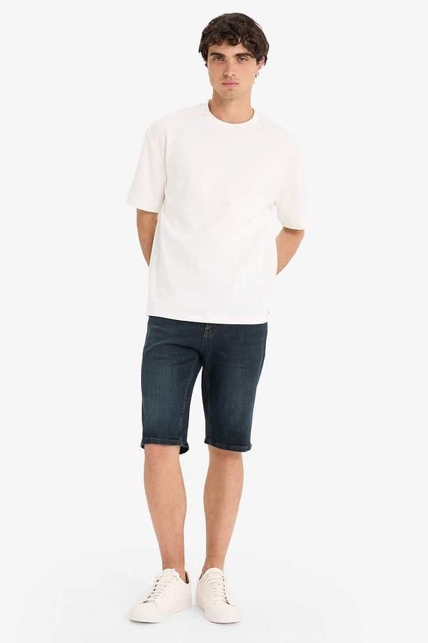 Slim Fit Dar Kesim Jean Bermuda Şort F4221AX25SM - 4
