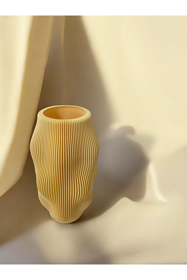 Ripple Form Vazo – Pastel Sarı | Modern Dalga Desenli Dekoratif Vazo - 6